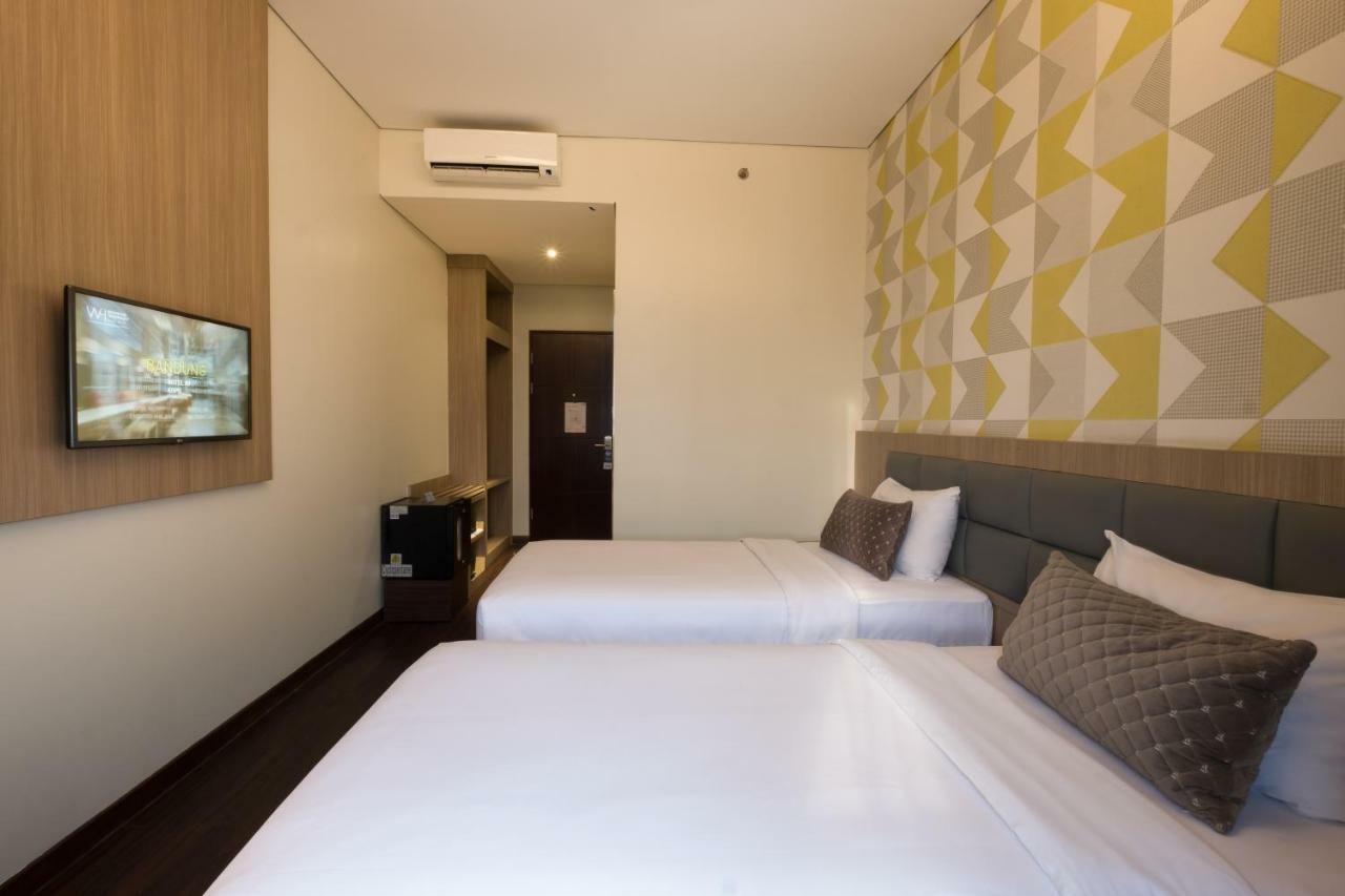 Hotel 88 Itc Fatmawati Jakarta By Wh מראה חיצוני תמונה